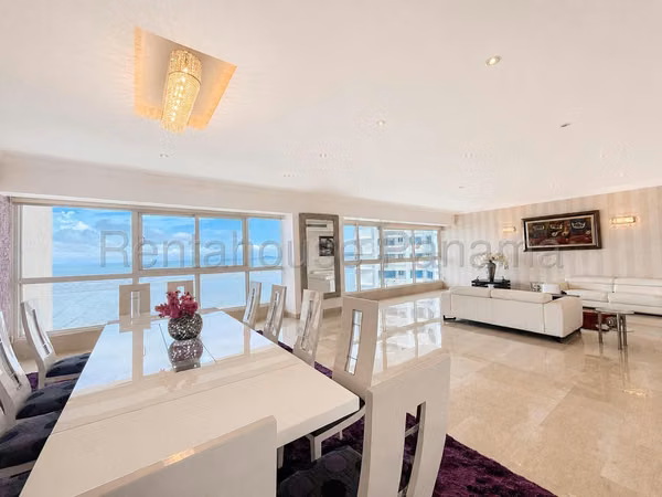 Elegante Apartamento en Alquiler en Costa del Este 26*8882Mfk