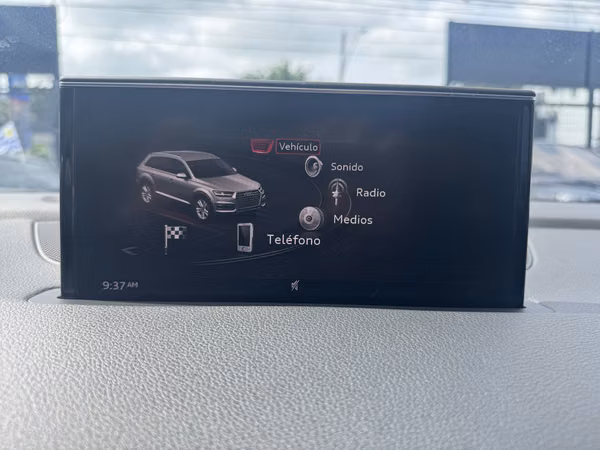 AUDI Q7 2018