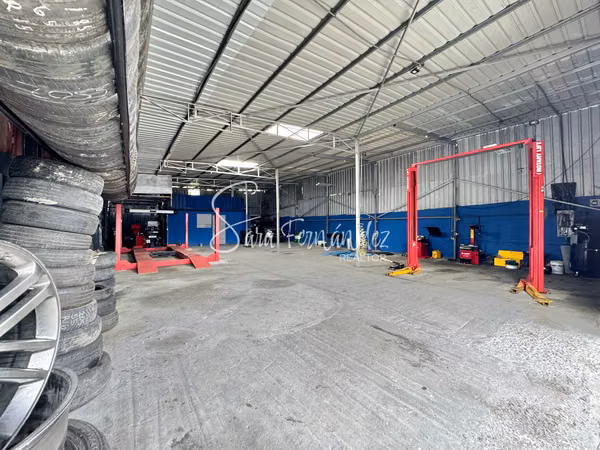 GALERA COMERCIAL EN VENTA EN LA AV. JOSE AGUSTIN ARANGO | JUAN DIAZ