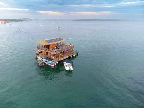 VENTA LOTES ISLA COLON BOCAS DEL TORO