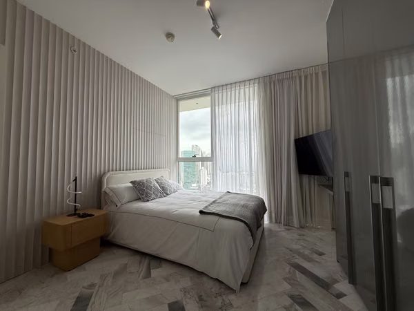 Se Alquila Apartamento de Lujo – PH Wanders  Marbella 3 rec 4 baños