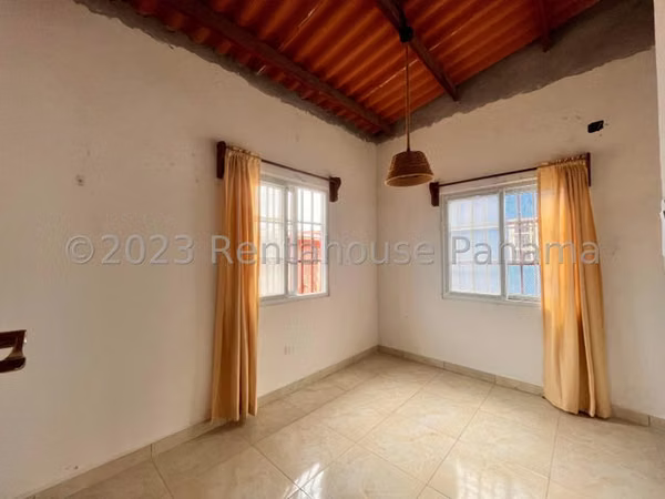 Beach house for sale Palenque Colón ELP 25-7605