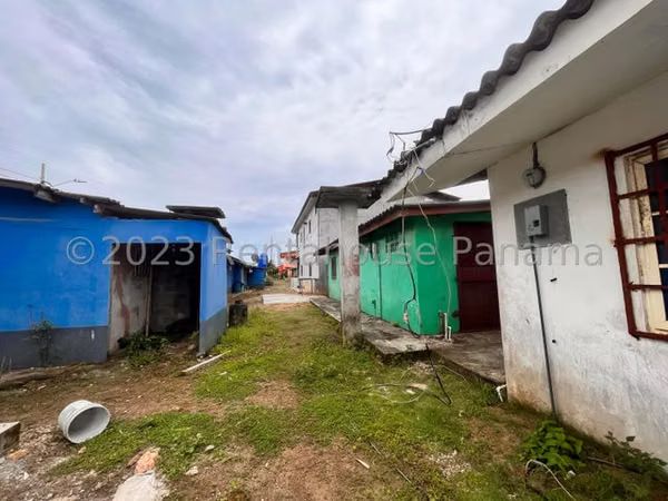 Beach house for sale Palenque Colón ELP 25-7605