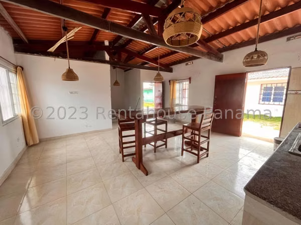 Beach house for sale Palenque Colón ELP 25-7605