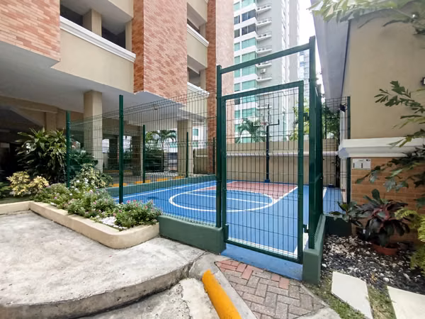 Apartment for Sale in Green Bay | Costa del Este