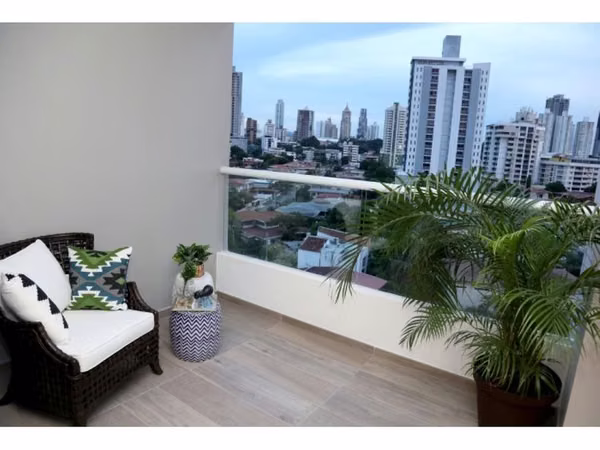 3 BEDROOM FURNISHED APARTMENT FOR SALE WITH RESORT-STYLE AMENITIES IN CARRASQUILLA