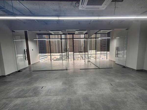 Office Space Costa del Este!