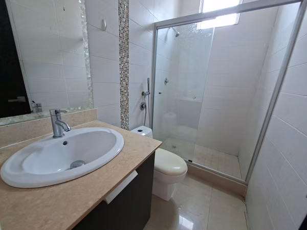 Spacious 180 sqm Apartment | 3 Bedrooms | PH Kolosal Tower