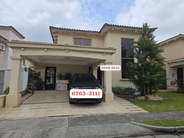 SE VENDE CASA EN PASEO DORADO