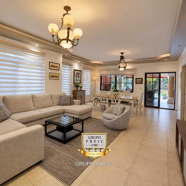 Casa en alquiler Clayton Village Amoblada IG
