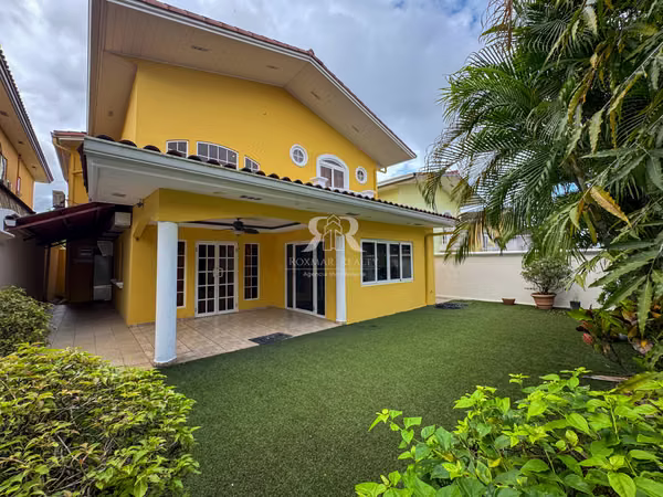 Casa en Rainforest Villas PH Las Huacas