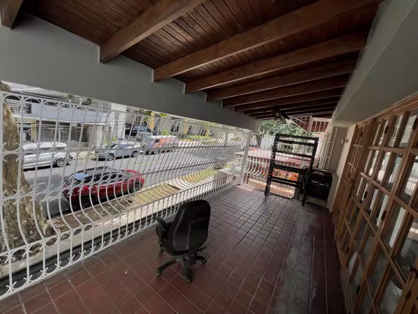 BUILDING FOR SALE FOR PROJECT IN EL CANGREJO WITH PREMISES FOR INVESTMENT LT