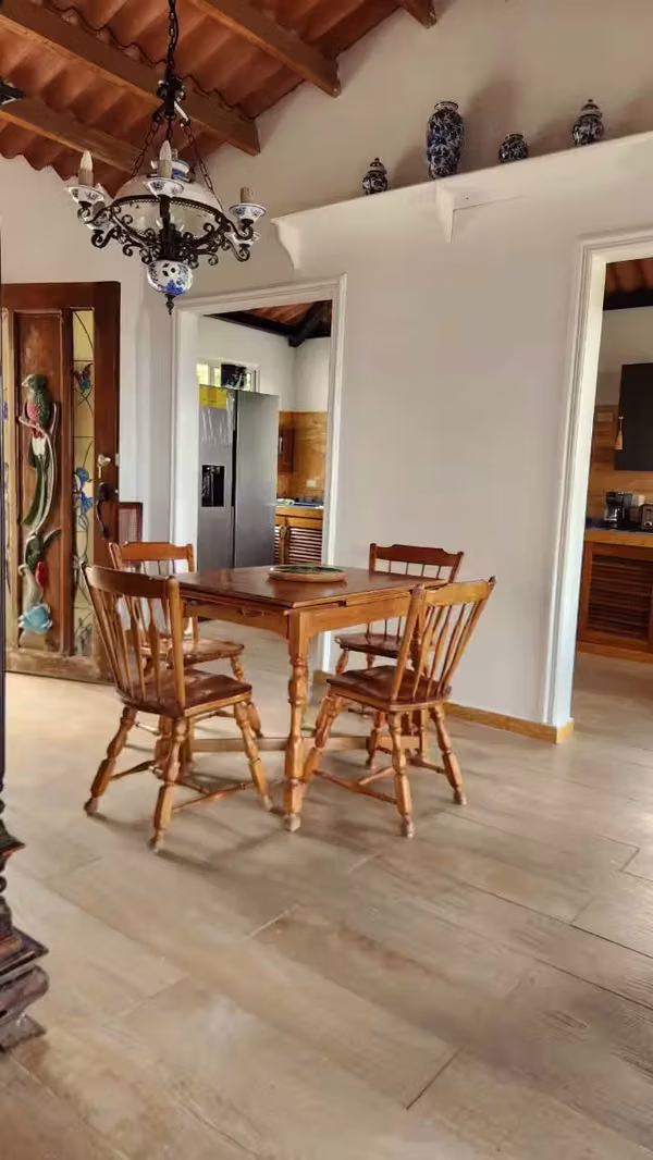 HOUSE FOR SALE IN CERRO AZUL