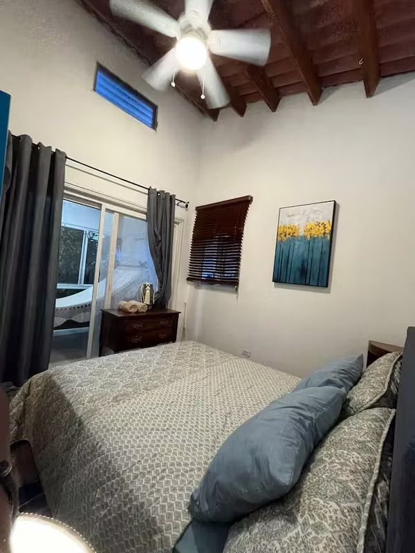 HOUSE FOR SALE IN CERRO AZUL