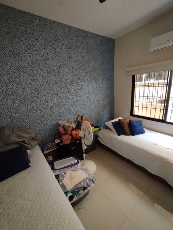 Remodeled 3-bedroom house for sale in Villa de las Fuentes 2