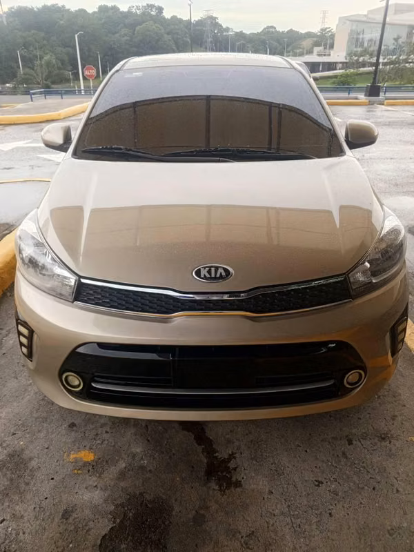 KIA SOLUTO AUTOMÁTICO 2020