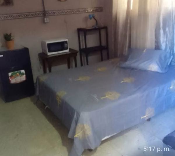 HOSPEDAJE PARA CABALLEROS