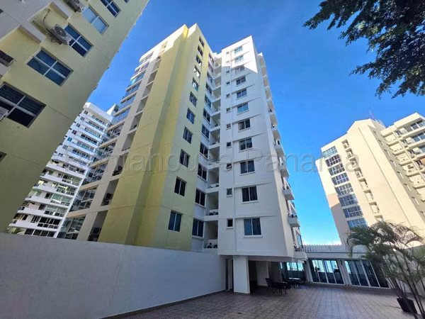 Apartment for Sale in Edison Park JG