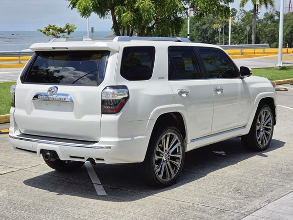 TOYOTA 4RUNNER 2018 4X4