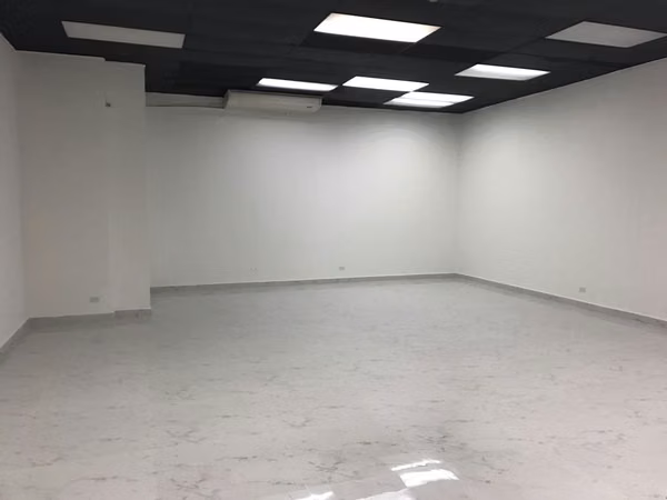 SE ALQUILA LOCAL COMERCIAL AVE BALBOA