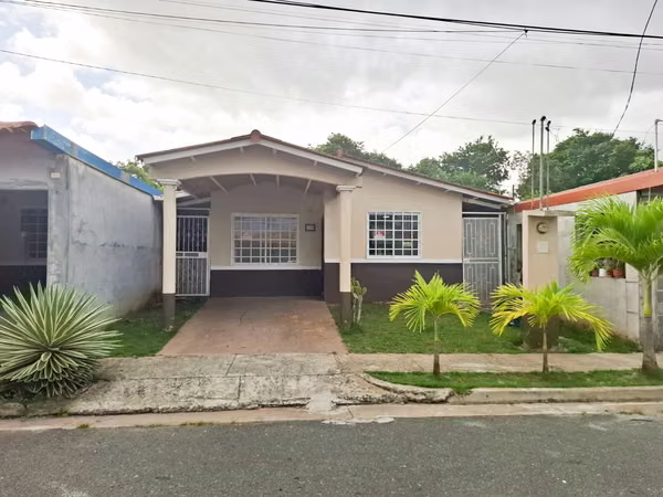 Venta de casa Residencial Corotú, Altos del Tecal - Vista Alegre, Panamá Oeste - JS
