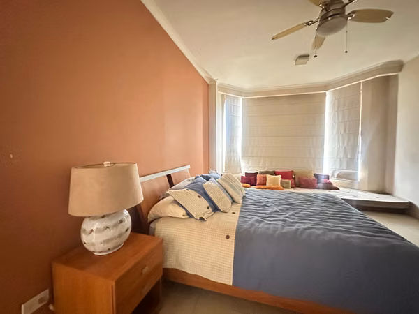 Duplex Penthouse with Panoramic Ocean &amp; City Views in Punta Pacífica