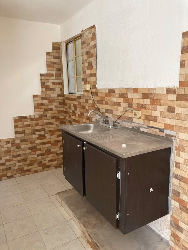 SE ALQUILA CASA DUPLEX EN PH 54 MIRADOR DEL BOSQUE PACORA CAMRO