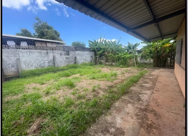 Se Vende Casa en Pedregal, cerca McDonald # 2229 cvd