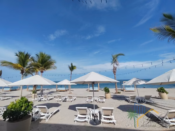 Ocean View &amp; Fully Furnished! 3-BR Condo + Beach Club in San Carlos