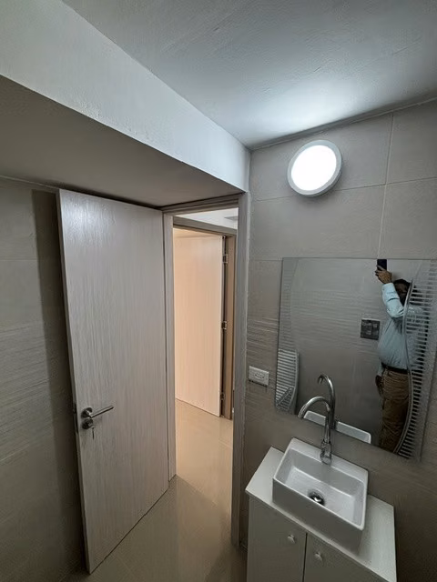 Apartamento en alquiler remodelado | Calidonia