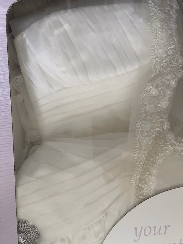 Se vende vestido de novia.