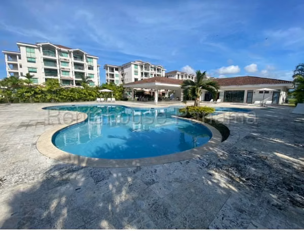 Apartamento en Venta en PH COSTAMARE Costa Sur 25AECC6298