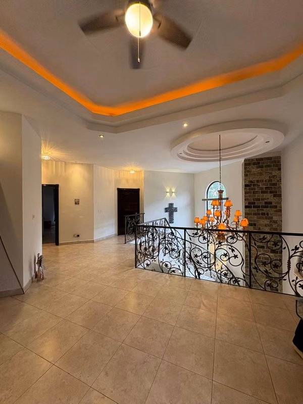 Espectacular casa antigua