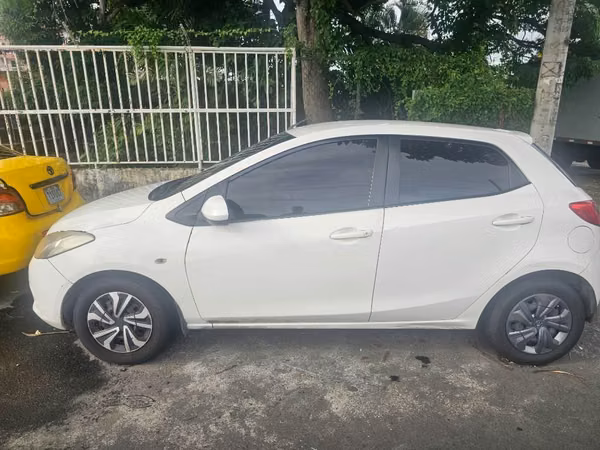 Mazda 2 Hatchback