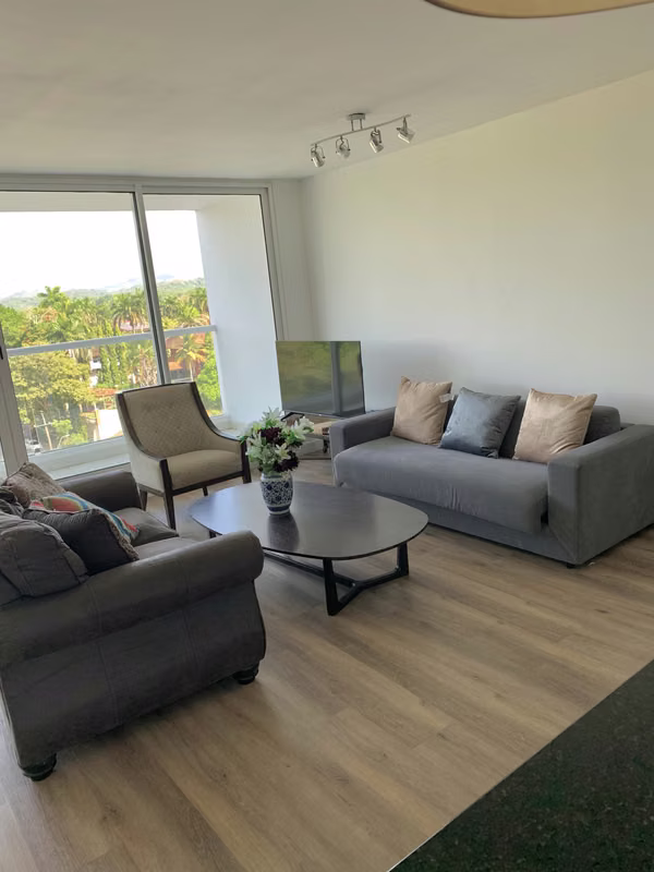 FOR RENT EXCLUSIVE APARTMENT IN CLAYTON PARK