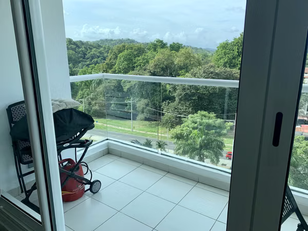 FOR RENT EXCLUSIVE APARTMENT IN CLAYTON PARK