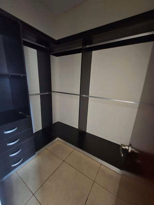 Bank sells house in PH OLYMPUS Paseo Norte Brisas del Golf (b)
