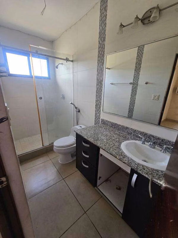 Bank sells house in PH OLYMPUS Paseo Norte Brisas del Golf (b)
