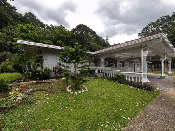 House for Sale in Albrook (JG)