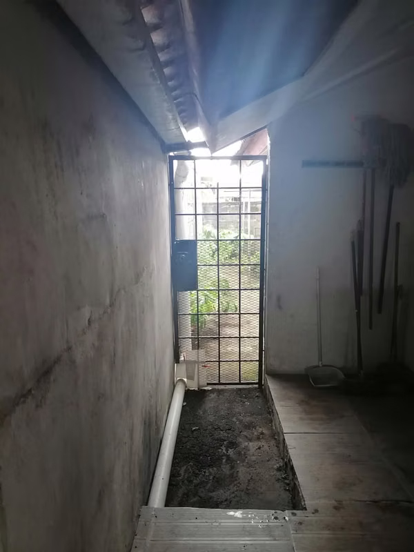 ¡Gran oportunidad en San Antonio! Propiedad comercial/residencial con ubicación privilegiada