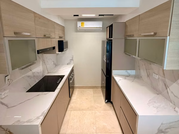 APARTMENT FOR RENT ON BALBOA AVENUE, FURNISHED, 2 BEDROOMS, TC