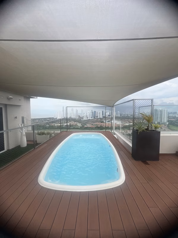 Alquiler de Bello Penthouse en Santa Maria