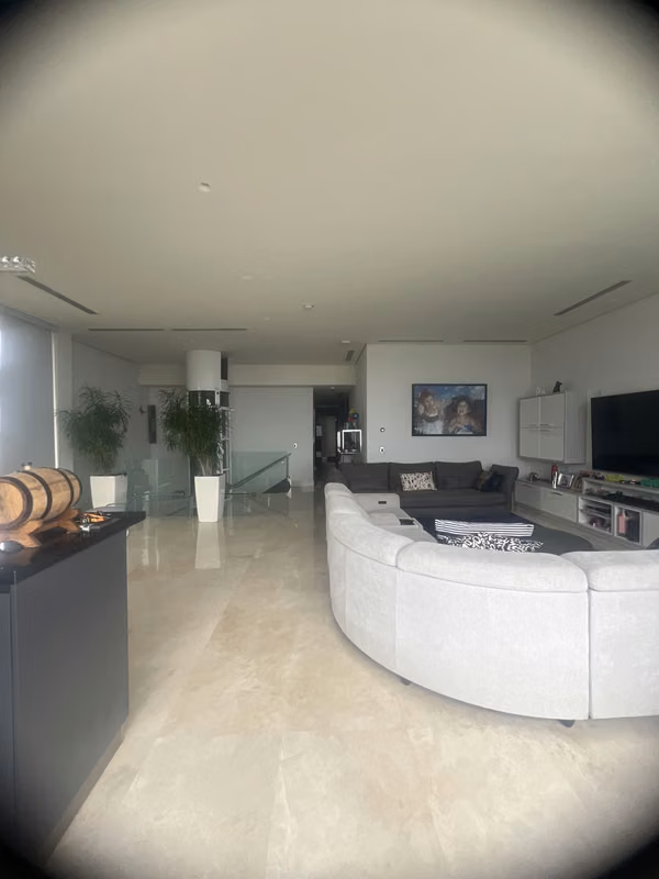 Alquiler de Bello Penthouse en Santa Maria