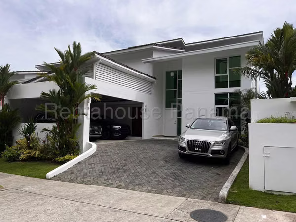 House for Sale in Altos de Panama. HORIZONTES. 26LDD182