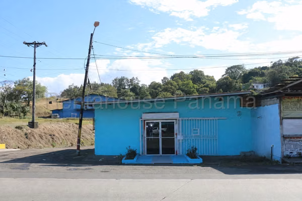 Se Vende Local en Las Cumbres MDV26-9024