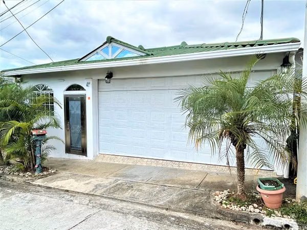 House For sale in Quintas de Pacífico in La Chorrera ID 26596