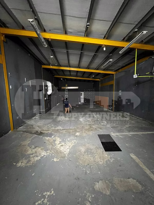Alquiler de galera en San Francisco – 200 m²