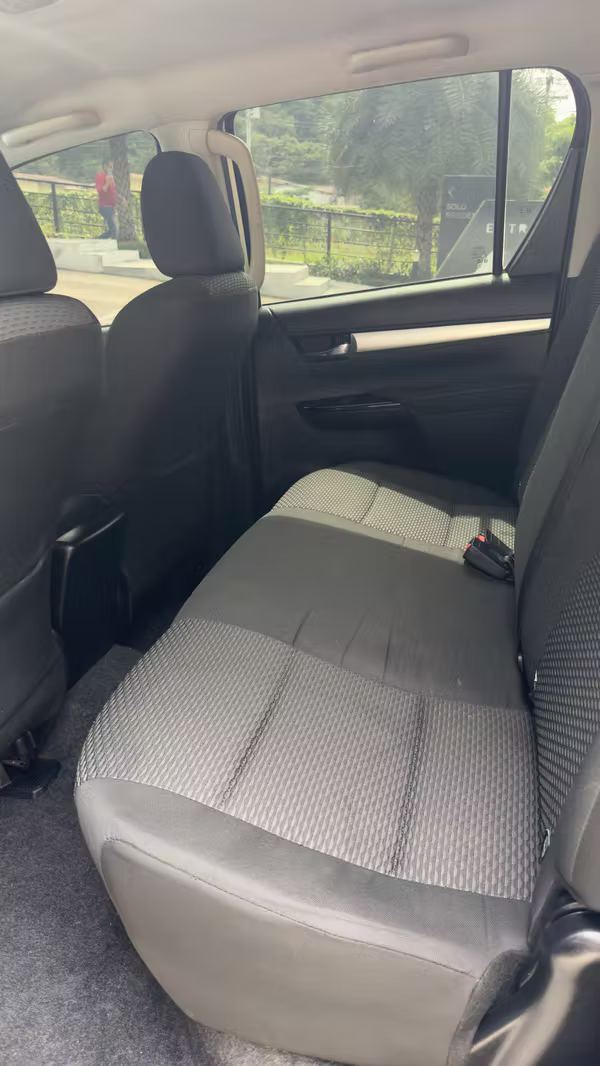 TOYOTA HILUX 2024  DIÉSEL CON SOLO 36 MIL KILÓMETROS  30,900