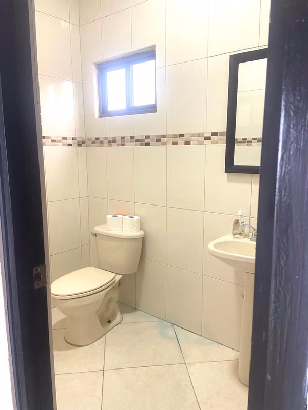 SE VENDE ACOGEDORA CASA DE MONTAÑA EN ALTOS DEL MARIA CON VISTA