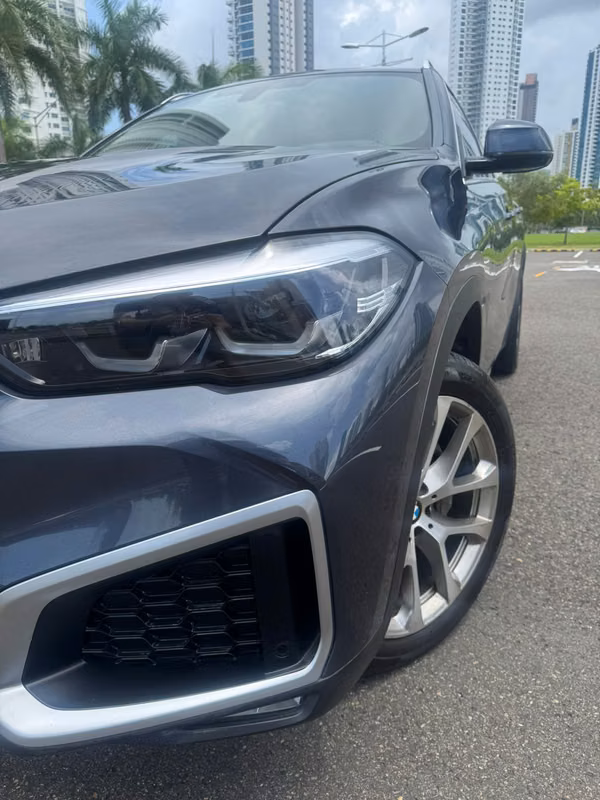 OPORTUNIDAD ÚNICA!!! BMW X6 xDrive40i – 2020